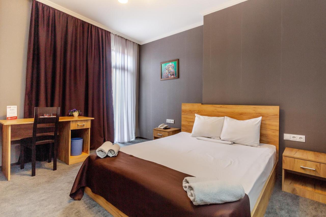Hotel Marlyn Tbilissi Extérieur photo