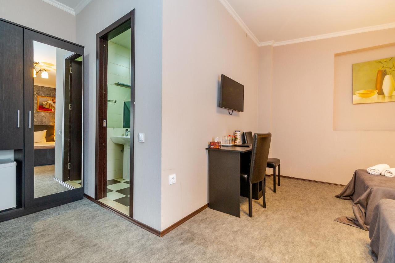 Hotel Marlyn Tbilissi Extérieur photo
